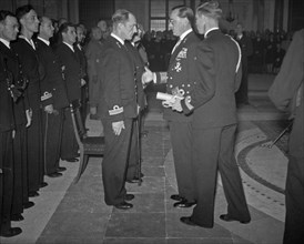 October 6, 1947 - Prince Bernhard presents awards