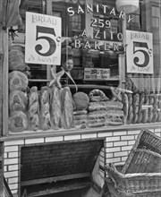 Bread Store, 259 Bleecker Street, Manhattan ca. 1937