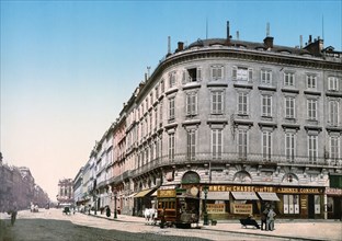 Rue Chapeau Rouge, from the Place Richelieu, Bordeaux, France ca. 1890-1900