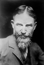 Irish playwright George Bernard Shaw (1856-1950)