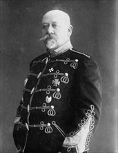 Lieut. Gen. Soukhomlinoff, in uniform