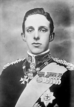 King of Spain in uniform