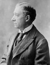 Photo shows New York politician William Bourke Cockran (1854-1923)