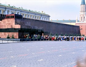 Buildings and architecture in Moscow Russia - People standing in line to see Lenin's Tomb, Tomb of Vlaidmir Lenin ca. 1978