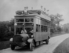 R.R. Conklin's double-decker auto bus ca. 1910-1915
