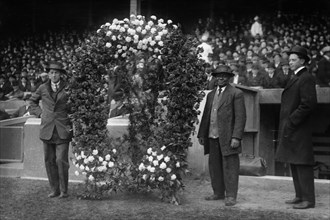 Floral wreath which was given to Yankees manager Bill Donovan on opening day, at the Polo Grounds, New York City ca. April 22, 1915