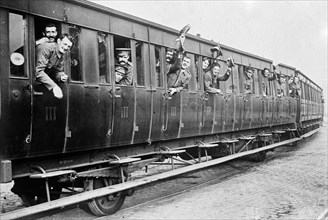 British soldiers in a train during World War I, France ca. 1914-1915