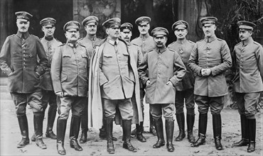 Herman von Kuhl (3rd from left); Alexander Heinrich Rudolph von Kluck (1846-1934), Prussian General of the Infantry and Army Chief Commander during World War I (5th from left); and Walter von Bergmann...