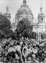 People in front of the Berlin Cathedral (Berliner Dom) in Berlin, Germany, cheering the declaration of World War I ca. August 1914