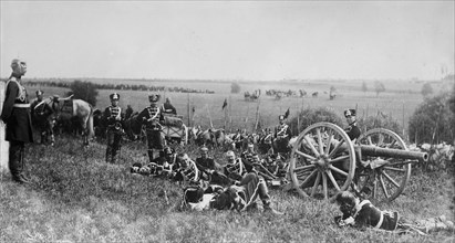 German Hussars & captured cannon ca. 1910-1915