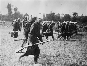 Serbian soldiers ca. April 1914