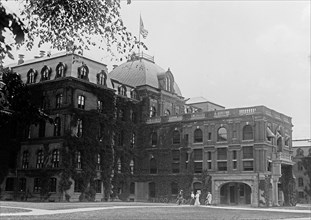Main Building Vassar College ca. 1910-1929