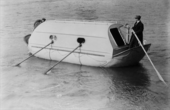 Lundin Life Boat ca. 1910-1915