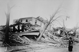 Tornado damage in Omaha, Nebraska - near 35th & Cass Street ca. 1910-1915