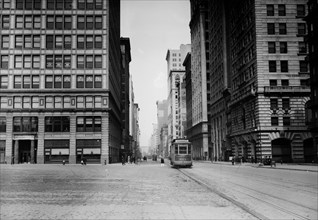 Street Car on 4th Ave. in New York City looking north ca. 1910-1915