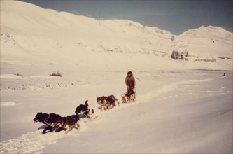 March 1976 - A trip by dog sled through Anaktuvuk Valley
