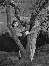 Portrait of Doris Day and Kitty Kallen, Central Park, New York, N.Y., ca. Apr. 1947