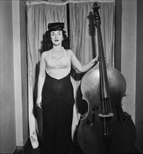 Portrait of Vivien Garry, New York, N.Y., Dixon's, ca. May 1947