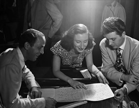 Clyde Lombardi, Barbara Carroll, Chuck Wayne. Downbeat, NYC, ca Sept 1947