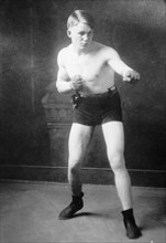 Boxer Paul Sikora ca. 1910-1915