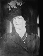 Mrs. Burke Roche ca. 1910-1915
