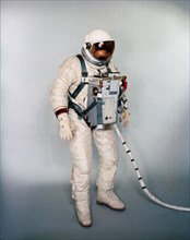 (1966) Suited test subject equipped with Gemini-12 Life Support System and waist tethers for extravehicular activity (EVA).