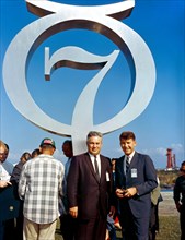 Walter Schirra and Walter Williams at Mercury 7 memorial