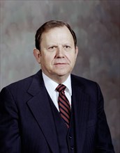 Official Portrait of Dr. William R. Lucas served as Marshall Space Flight Center Director from June 15, 1974 until July 3, 1986, when he retired after thirty-four years of civil service. ca. 1984