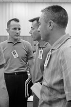 (20 March 1965) The prime crew of the NASA Gemini-Titan 3 mission astronauts.