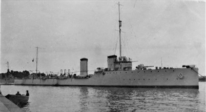Italian Navy destroyer Ardente ca. 1916