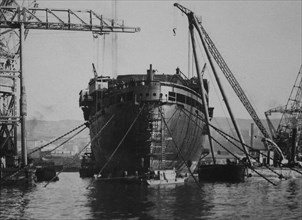 The Conte di Savoia during its buiding at the Cantieri Riuniti dell'Adriatico of Trieste in 1932.