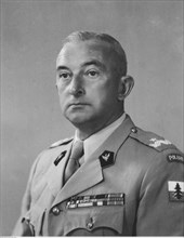 Zygmunt Lakinski, brigadier general, division artillery commander of the 3rd Carpathian Infantry Division - portrait ca. 1945-1947