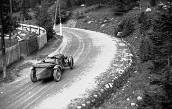IV International Tatra Race - participant of the race Henryk Liefeldt in an Austro-Daimler car on the route of the race; August 1931