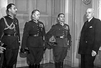 President Ignacy Moscicki (1st on the right) surrounded by the head of the Military Cabinet ca. 1938