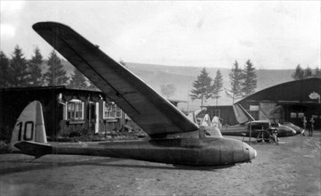 SG-28 glider in Bezmiechowa ca. 1932