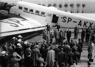 LOT Polish Airlines, Okecie airport, Junkers Ju-52 aircraft, participants at a ceremony ca. 1939