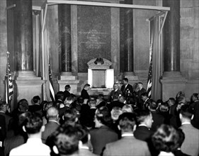 The Declaration of Independence and Constitution were moved from the Library of Congress to the National Archives on Dec 13, 1952. They were unveiled two days later, on Bill of Rights Day, Shrine unve...