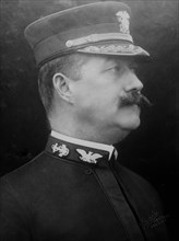 Captain F.L. Chapin ca. December 1913