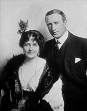 Date: 1910-1915 - Eva Moore and H.V. Esmond