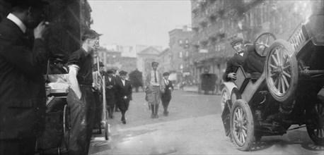 Date: 1910-1915 - Roy Repp & bucking auto