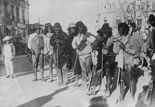 Date: 1910-1915 - Aztec Indians -- Chihauhau [i.e., Chihuahua]