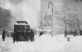 Snowstorm -- N.Y., 2/14/14