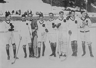 Anglo-American Hockey Team, St. Moritz ca. 1910-1915