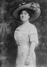 Date: 1910-1915 - Florence Hinkle