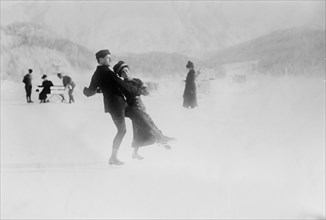 Date: 1910-1915 - Ice-dancing, St. Moritz