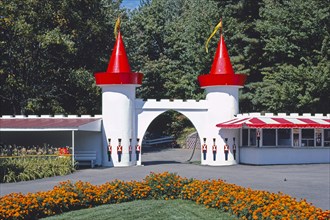 1980s America -   Story Land, Route 16, Glen, New Hampshire 1984