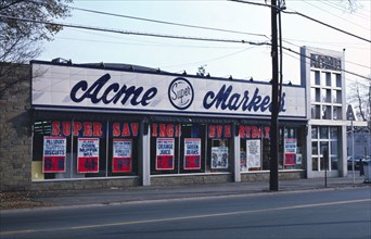 1970s America -  ACME Market, Morris Plains, New Jersey 1976