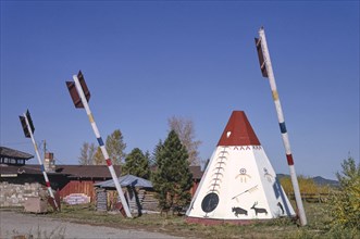 1990s United States -  Tepee and three arrows, The Hogan Indian Arts and Crafts, Route 160, Mancos, Colorado 1991
