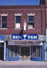 1980s America -  Bon Ton Bar, Bay City, Michigan 1980