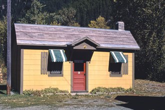 1980s United States -  D's Motel cabin, Saltese, Montana 1987